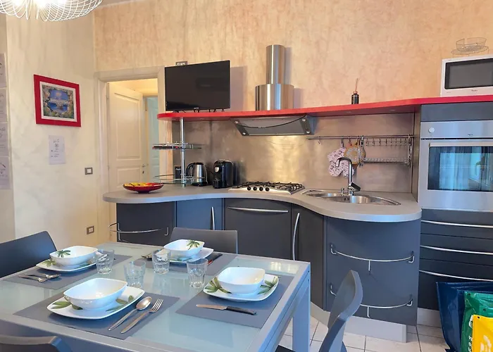 Private Garage, 300m From Sea In Centre Διαμέρισμα